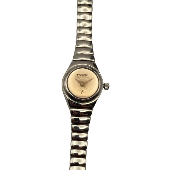 Fossil F2 Womens 17mm Watch ES-9012 with New Battery Wrist Size 5.75-6 WR100ft - Picture 2 of 7